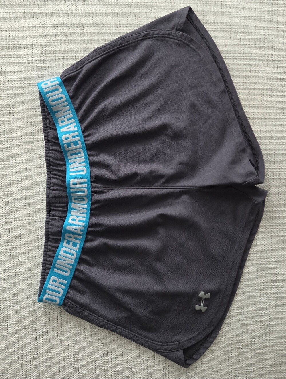Womens Under Armour Loose Shorts Medium